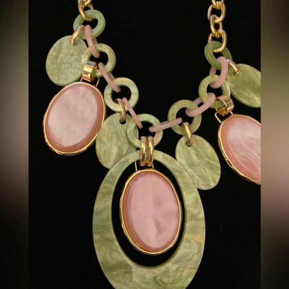 Necklace set - Picture 3 of 4